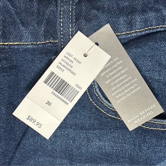 Lane Bryant Signature Fit Slim Straight Ankle Jeans Size 20 Mid-Rise Distressed - Picture 6 of 13